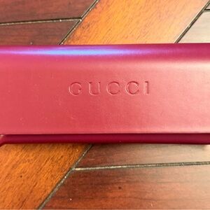 Gucci Crimson Leather Accessory Case
